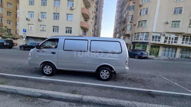 Kia Pregio 2005, 130,000 km - 2.5 l - Bakı