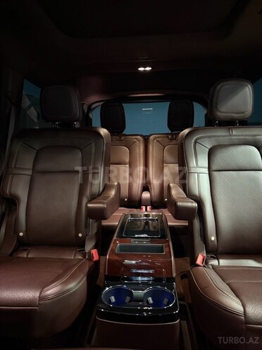 Lincoln Aviator 2021, 11,000 km - 3.0 л - Bakı