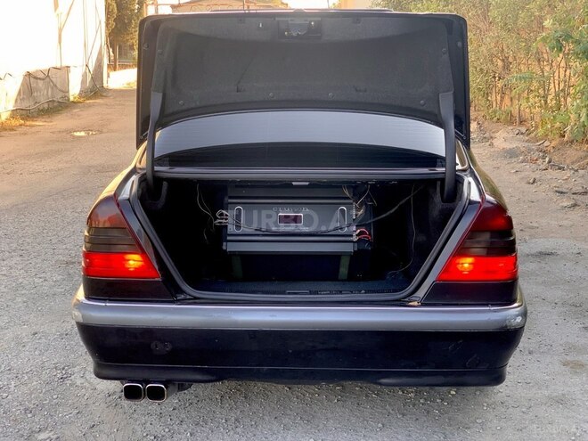 Mercedes C 240 1998, 242,000 km - 2.4 l - Sumqayıt