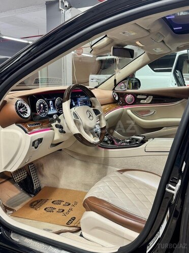 Mercedes E 200 4MATIC 2016, 145,000 km - 2.0 l - Bakı