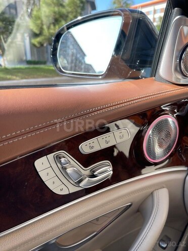 Mercedes E 200 4MATIC 2016, 145,000 km - 2.0 l - Bakı