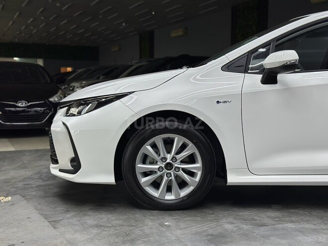 Toyota Corolla-5