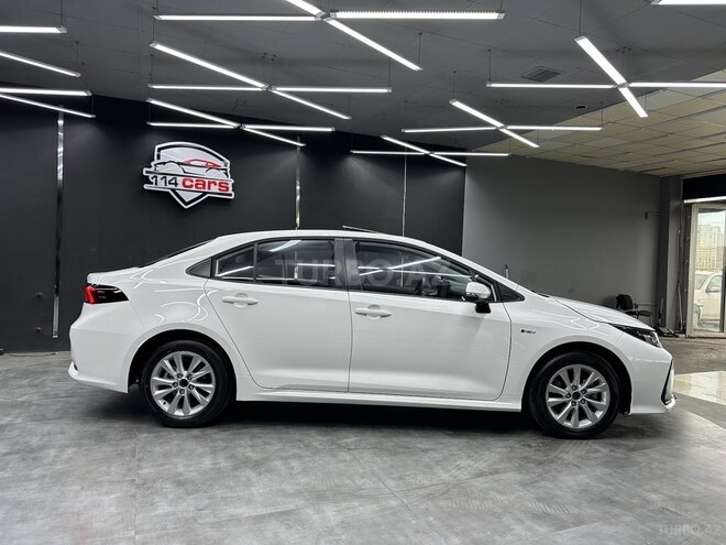 Toyota Corolla-3