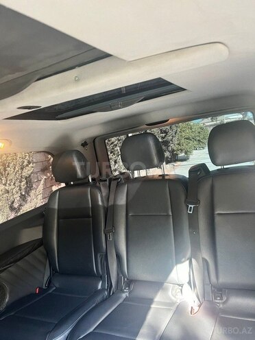 Mercedes Viano 2011, 443,000 km - 2.2 l - Bakı