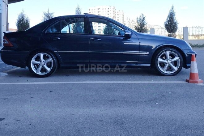 Mercedes C 200 2001, 301,000 km - 2.0 l - Sumqayıt
