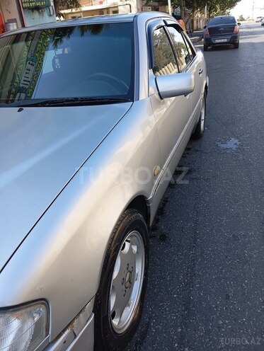 Mercedes C 180 1993, 199,297 km - 1.8 л - Bakı