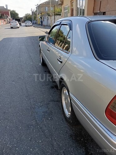 Mercedes C 180 1993, 199,297 km - 1.8 л - Bakı