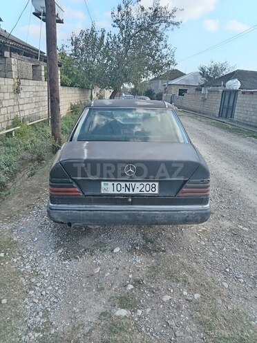 Mercedes E 200 d 1991, 895,220 km - 2.0 l - Xaçmaz