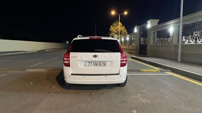 Kia Ceed-5