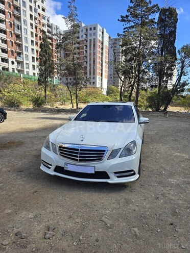 Mercedes E 350 2009, 166,500 km - 3.5 л - Bakı