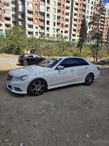 Mercedes E 350 2009, 166,500 km - 3.5 л - Bakı