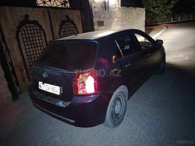 Toyota Corolla 2005, 300,500 km - 1.4 l - Bakı