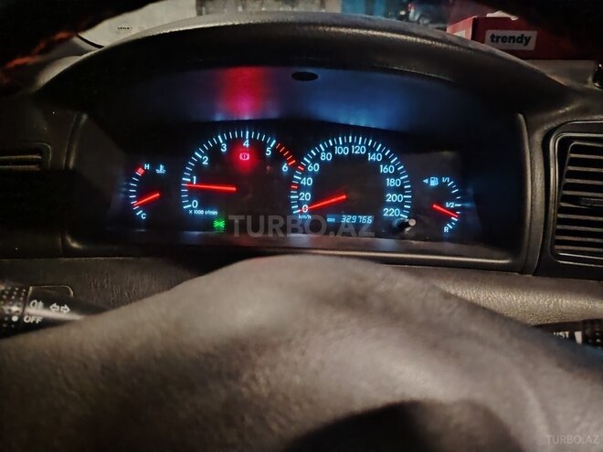 Toyota Corolla 2005, 300,500 km - 1.4 l - Bakı
