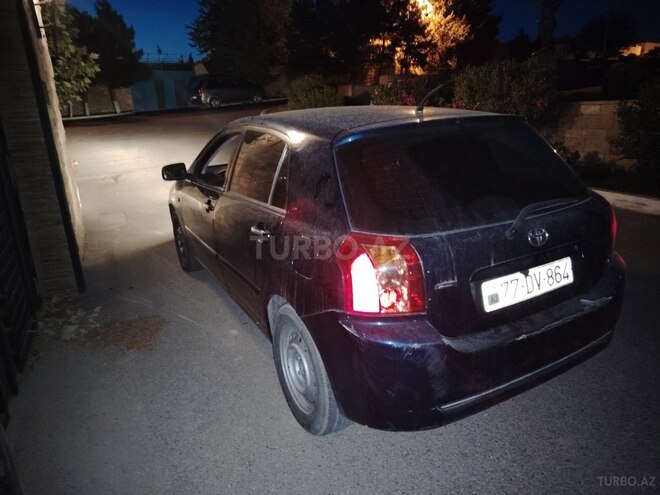 Toyota Corolla 2005, 300,500 km - 1.4 l - Bakı