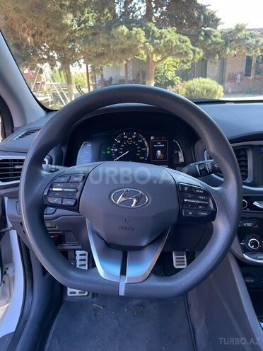 Hyundai IONIQ 2017, 170,000 km - 1.6 l - Bakı