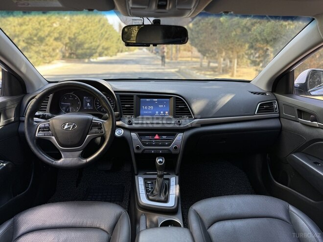 Hyundai Avante 2015, 132,000 km - 1.6 l - Bakı