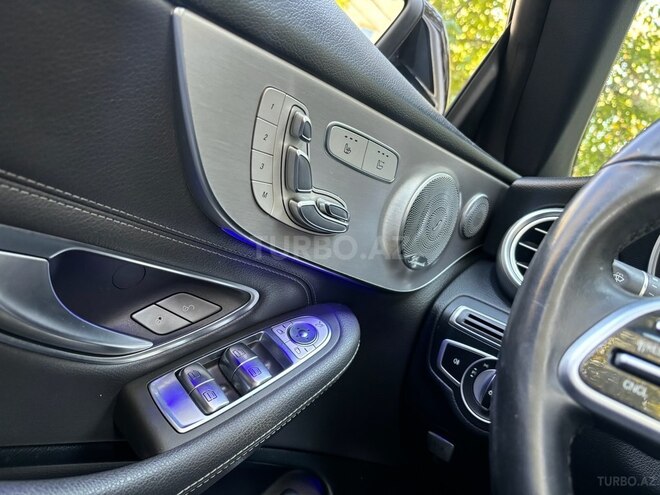 Mercedes C 300 4MATIC 2019, 94,000 km - 2.0 l - Bakı