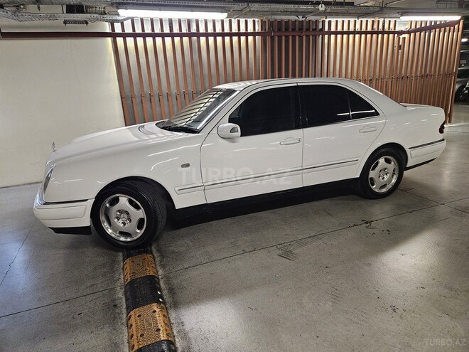 Mercedes E 230 1996, 284,500 km - 2.3 л - Gəncə