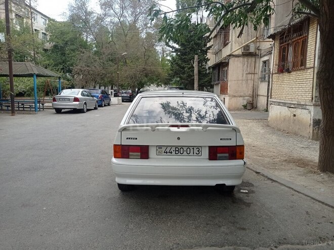 LADA (VAZ) 2113 2009, 180,000 km - 1.6 л - Bakı