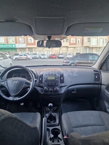 Hyundai i30 2010, 410,000 km - 1.6 l - Bakı