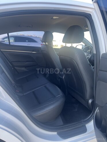 Hyundai Avante 2017, 119,000 km - 1.6 l - Bakı
