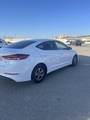 Hyundai Avante 2017, 119,000 km - 1.6 l - Bakı