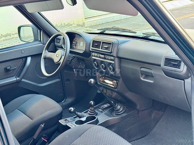 LADA (VAZ) Niva 2024, 5,000 km - 1.7 л - Gəncə