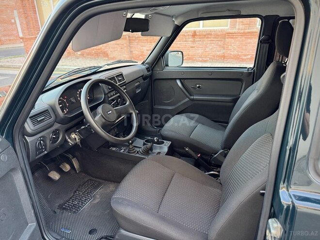 LADA (VAZ) Niva 2024, 5,000 km - 1.7 л - Gəncə