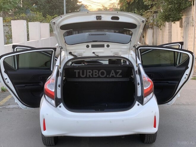 Toyota Aqua 2019, 101,200 km - 1.5 l - Bakı