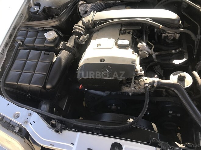 Mercedes C 180 2000, 400,000 km - 1.8 л - Bakı