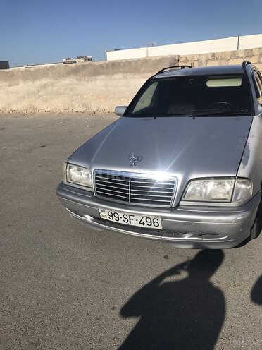 Mercedes C 180 2000, 400,000 km - 1.8 л - Bakı