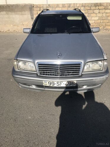 Mercedes C 180 2000, 400,000 km - 1.8 л - Bakı