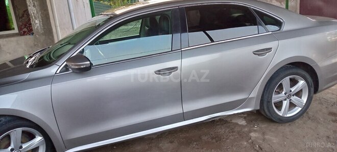 Volkswagen Passat 2012, 195,620 km - 2.5 l - Cəlilabad