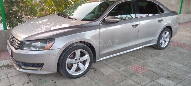 Volkswagen Passat 2012, 195,620 km - 2.5 l - Cəlilabad