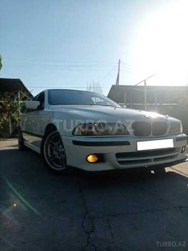 BMW 530 2001, 355,000 km - 3.0 л - Ucar