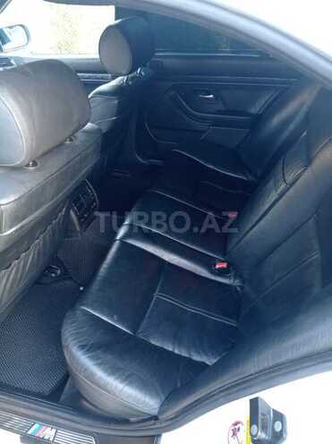 BMW 530 2001, 355,000 km - 3.0 л - Ucar