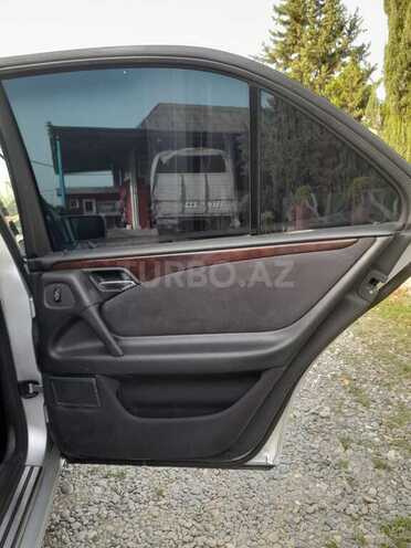 Mercedes E 240 1999, 400,000 km - 2.4 l - Bakı