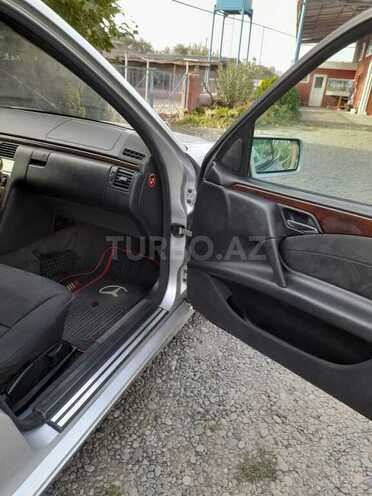 Mercedes E 240 1999, 400,000 km - 2.4 l - Bakı