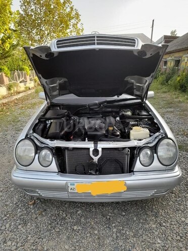 Mercedes E 240 1999, 400,000 km - 2.4 l - Bakı
