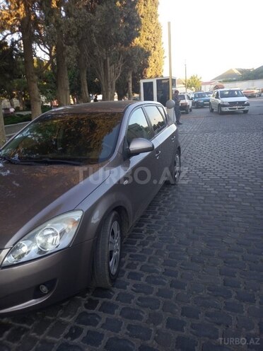 Kia Ceed 2007, 246,000 km - 1.4 l - Bakı