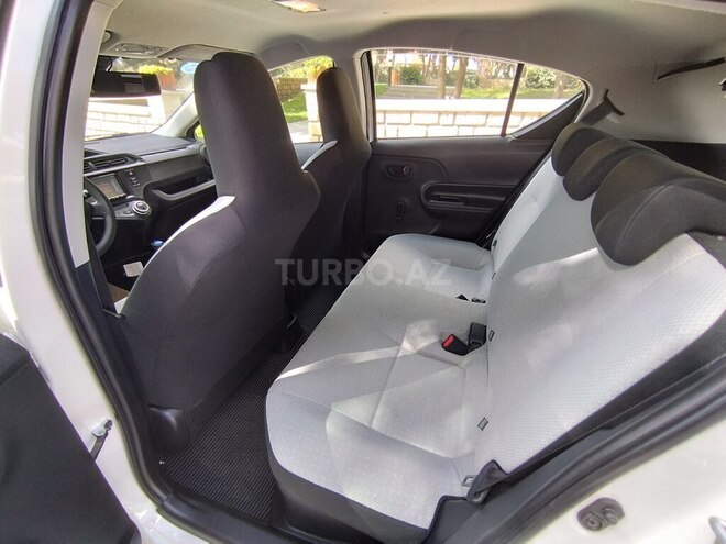 Toyota Aqua 2017, 110,000 km - 1.5 l - Bakı