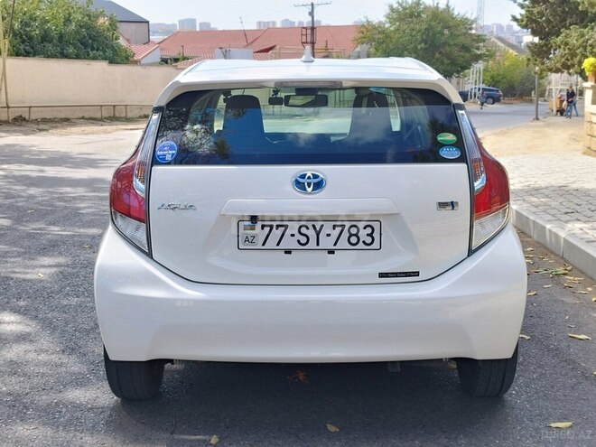 Toyota Aqua 2017, 110,000 km - 1.5 l - Bakı