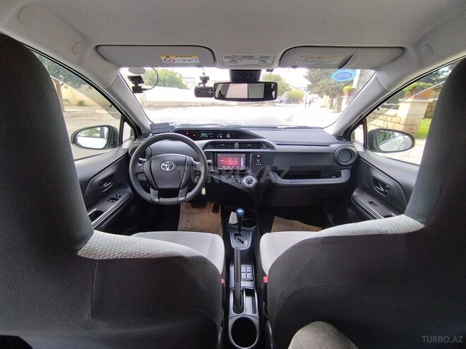 Toyota Aqua 2017, 110,000 km - 1.5 l - Bakı