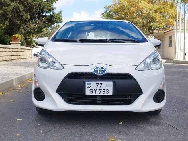 Toyota Aqua 2017, 110,000 km - 1.5 l - Bakı