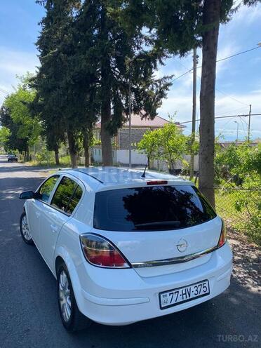 Opel Astra 2009, 200,477 km - 1.4 л - Zaqatala