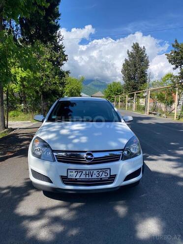 Opel Astra 2009, 200,477 km - 1.4 л - Zaqatala