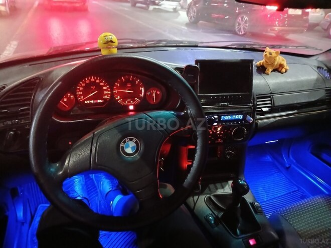 BMW 318 1993, 344,430 km - 1.8 л - Bakı