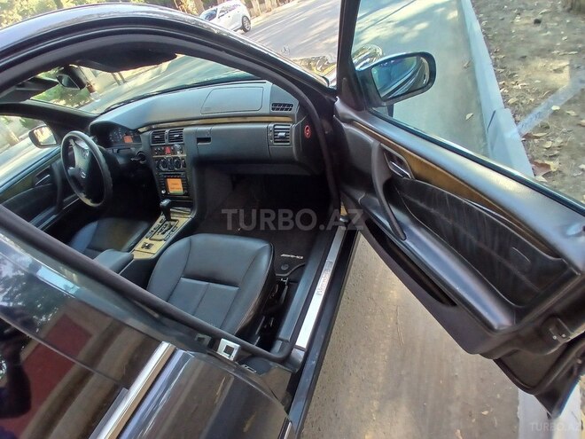 Mercedes E 220 d 1999, 380,123 km - 2.2 l - Masallı