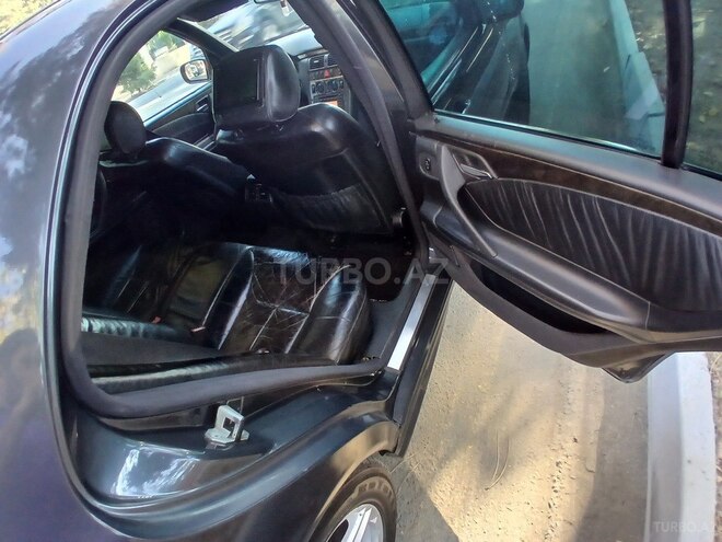 Mercedes E 220 d 1999, 380,123 km - 2.2 l - Masallı