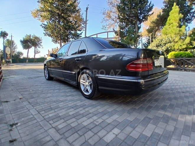 Mercedes E 220 d 1999, 380,123 km - 2.2 l - Masallı
